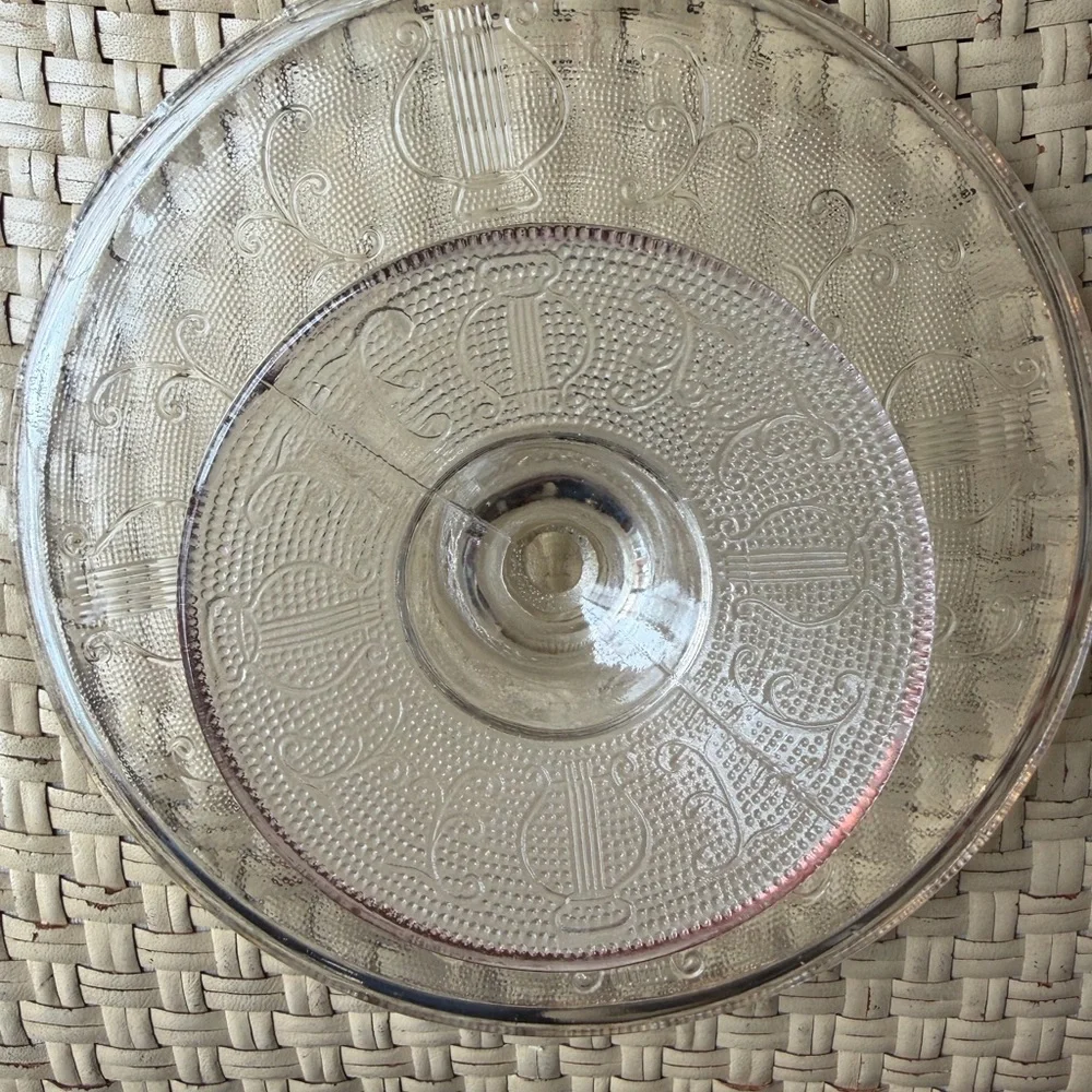 Antique  Glass Cake Stand Art Deco Ruffled Edge Musicsl Instruments 1950’s